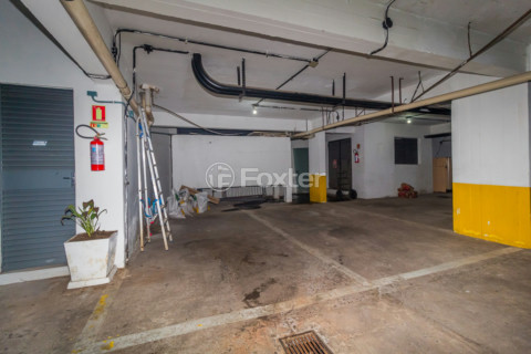 Image 35 - 605306