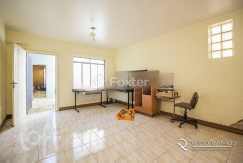 Image 39 - 606984