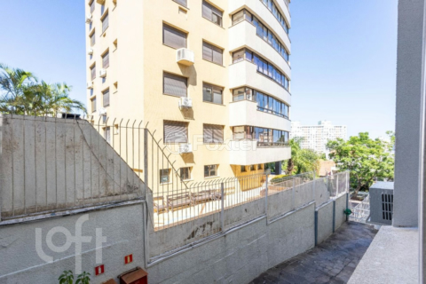 Image 8 - 607381