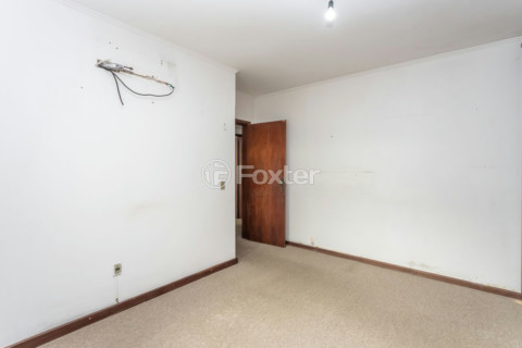 Image 33 - 607571