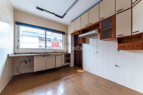 Image 7 - 608444