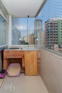 Image 8 - 609422