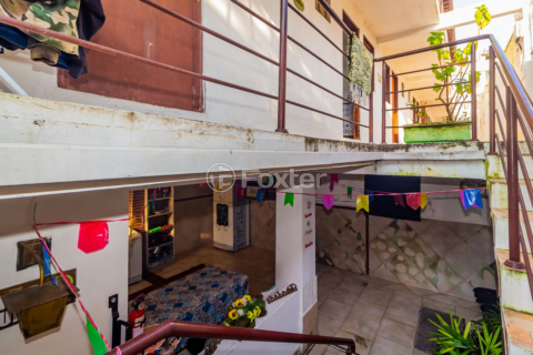 Image 7 - 611863