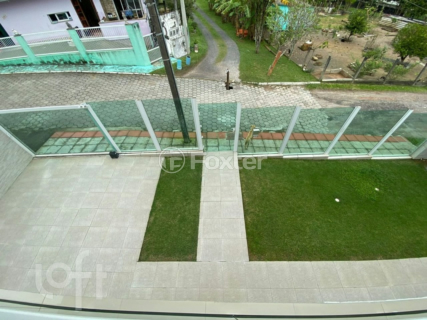 Image 9 - 612007