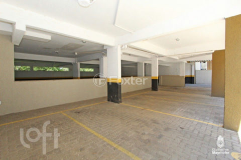 Image 10 - 615507
