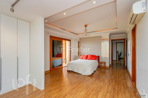 Image 35 - 615725
