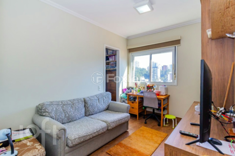 Image 34 - 617173
