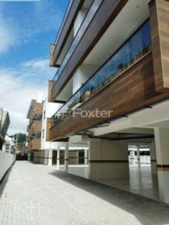 Image 7 - 617848