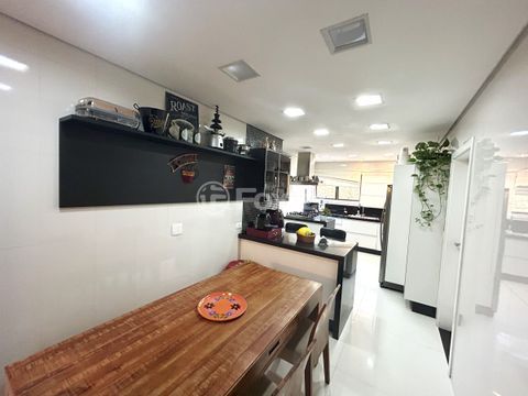 Image 27 - 624627