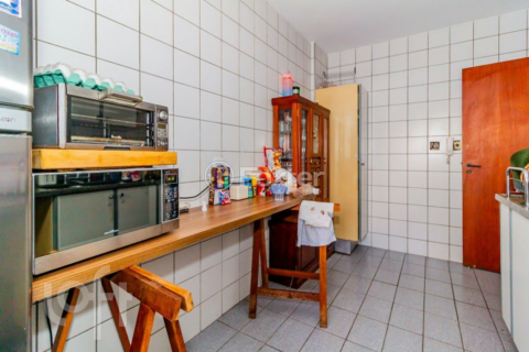 Image 32 - 624729