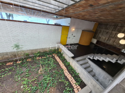 Image 58 - 625483