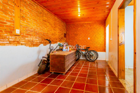 Image 33 - 626358