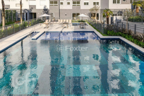 Image 9 - 627571