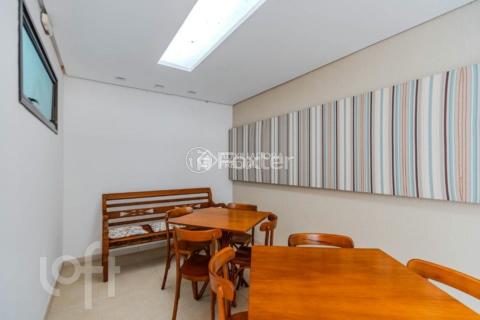 Image 67 - 627661