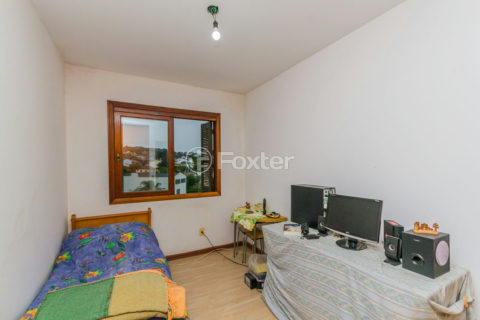 Image 11 - 627815