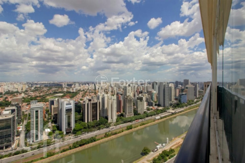 Image 28 - 628110