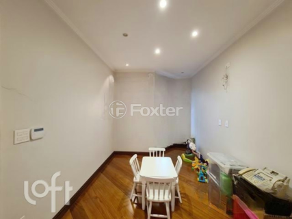 Image 74 - 628206