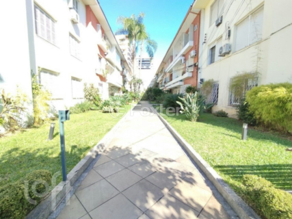 Image 21 - 628884