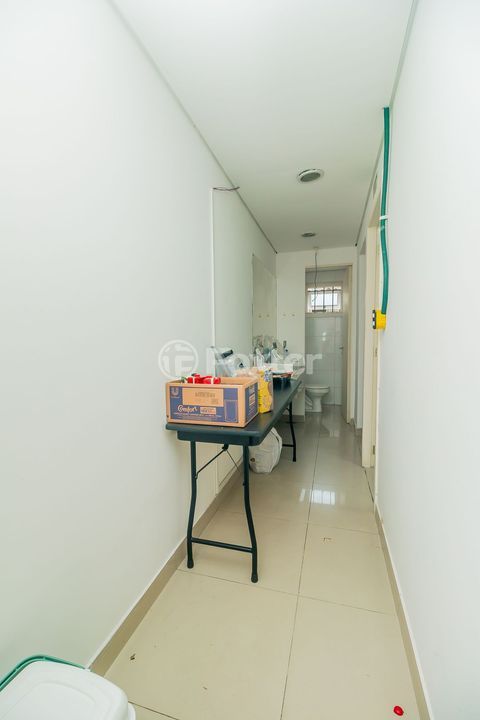Image 34 - 6351