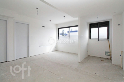 Image 7 - 643161