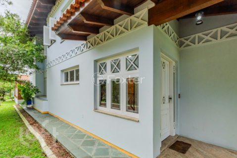 Image 35 - 645368