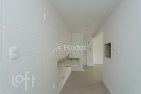 Image 6 - 646025