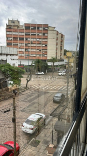 Image 12 - 646883