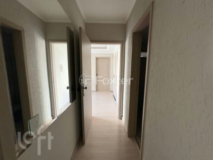 Image 5 - 647431