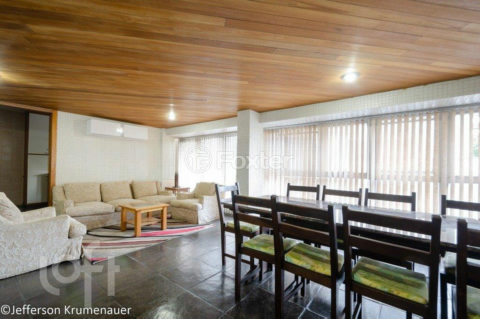 Image 35 - 647924