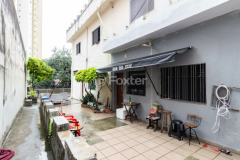 Image 8 - 648429