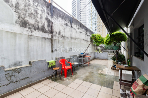 Image 9 - 648429