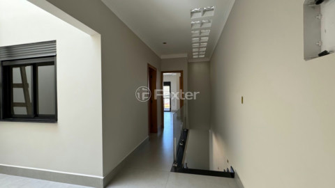 Image 21 - 649590