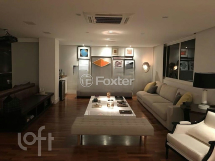 Image 7 - 654449
