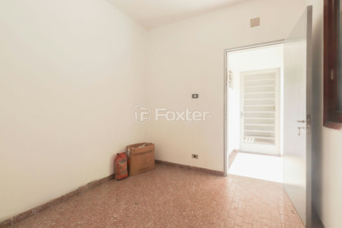 Image 31 - 654737