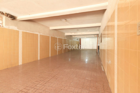 Image 43 - 654737