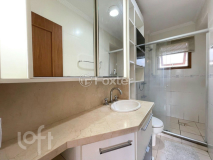 Image 18 - 655649