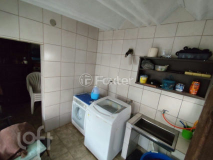 Image 22 - 656935