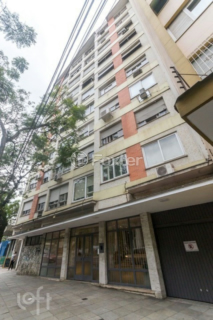 Image 29 - 657080
