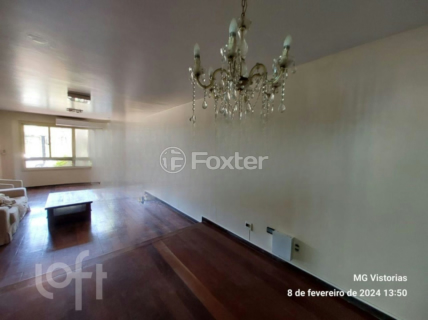 Image 37 - 657306