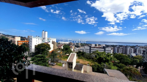 Image 4 - 657529