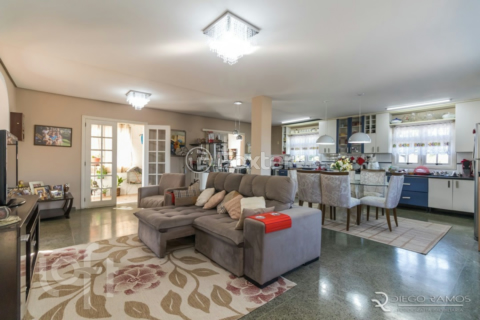 Image 30 - 657579