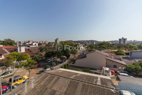 Image 23 - 657579