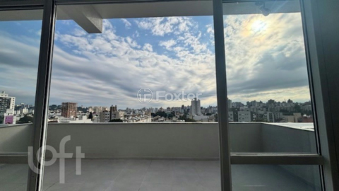 Image 10 - 657701