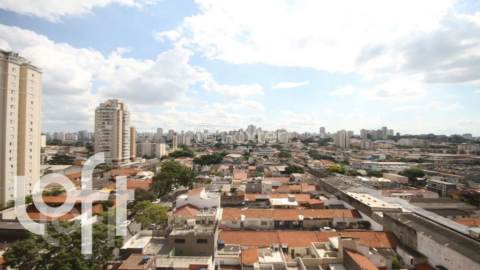 Image 7 - 657761