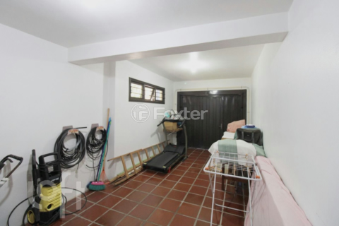 Image 33 - 657864