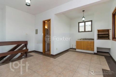 Image 35 - 658095