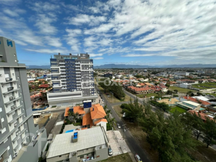 Image 4 - 658142