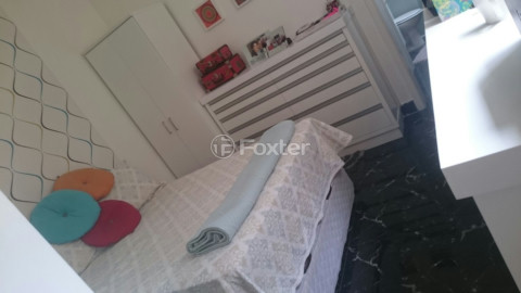 Image 6 - 658755