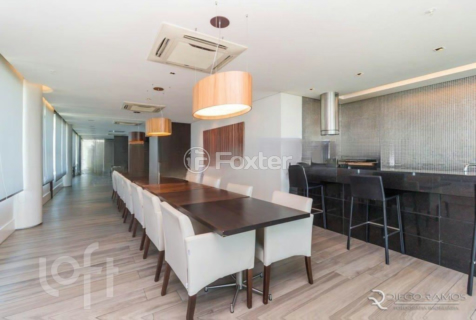 Image 41 - 665700