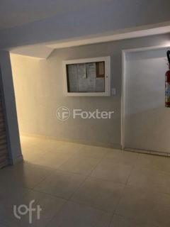 Image 21 - 678578